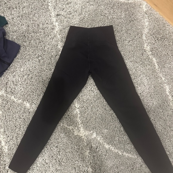 OFFLINE by Aerie Real Luxe Street Black High-Waisted Leggings - Picture 2 of 2